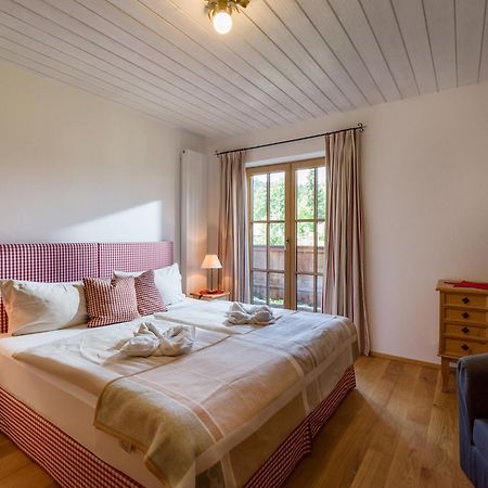 Landhaus Kitzhorn Appartement Hahnenkamm - By Nv-Appartements 基茨比厄尔 外观 照片